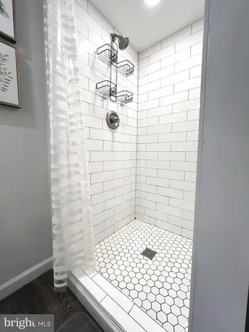 $218,999 | 324 South Castle Street, Baltimore, MD 21231