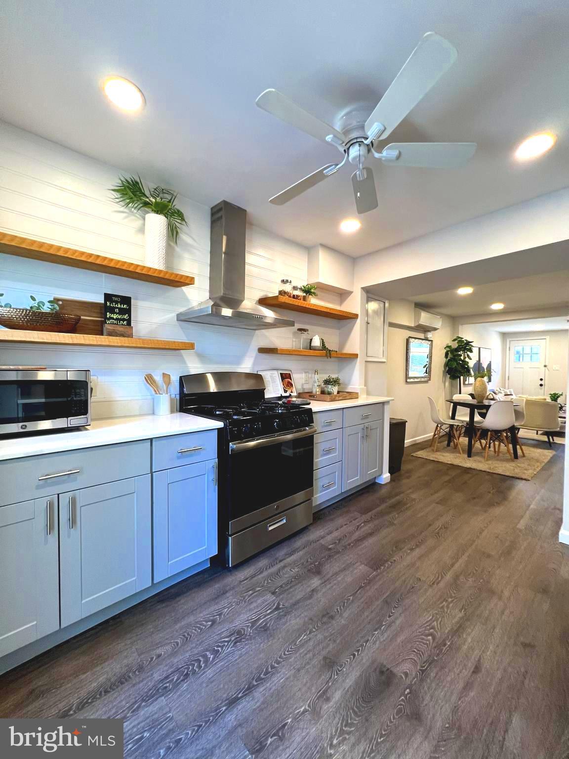 324 South Castle Street Baltimore, MD 21231 - Photo 7 of 17