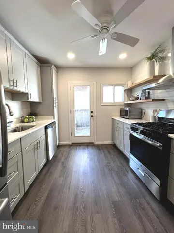 $218,999 | 324 South Castle Street, Baltimore, MD 21231