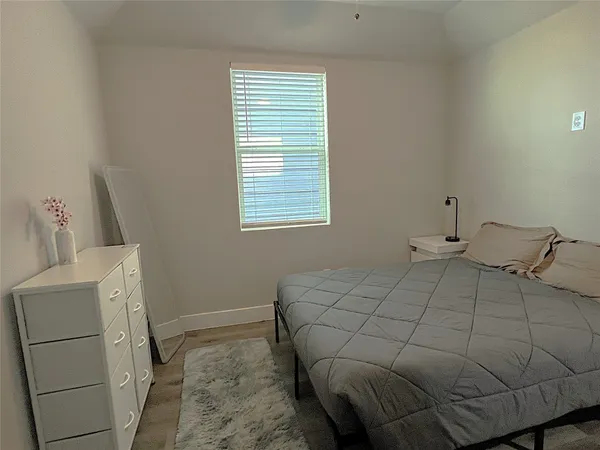 $1,895 | 19106 Sears Drive, Unit B, Houston, TX 77338