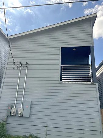 $1,895 | 19106 Sears Drive, Unit B, Houston, TX 77338