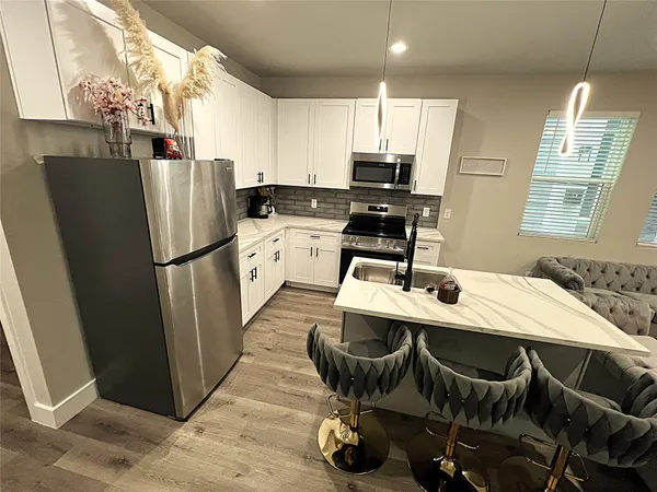 $1,895 | 19106 Sears Drive, Unit B, Houston, TX 77338