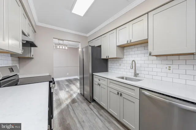 $2,500 | 401 A Cypress Point Circle, Mount Laurel, NJ 08054