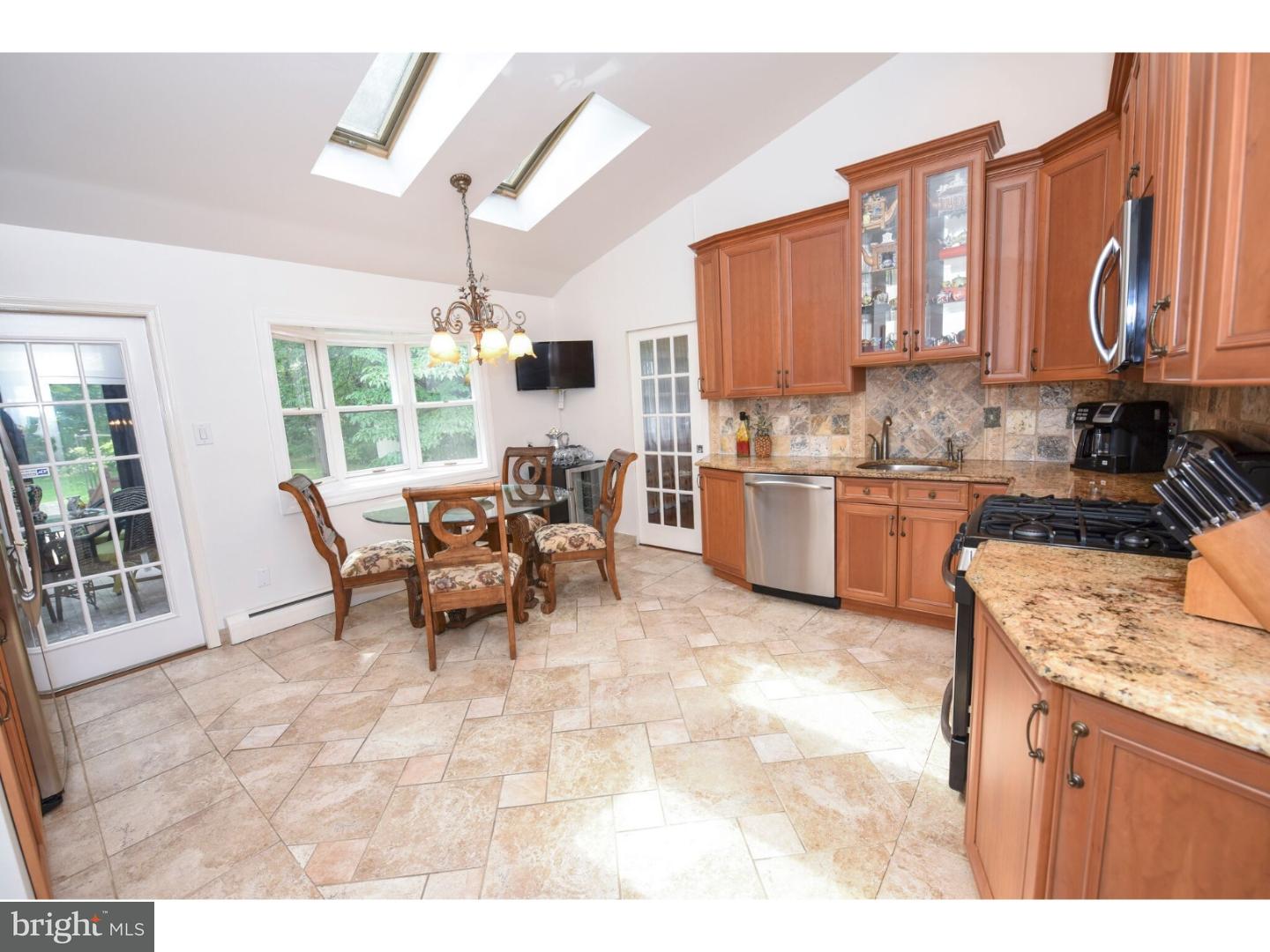 41 New Road Southampton, PA 18966 - Photo 6 of 24 Gallery Image 6