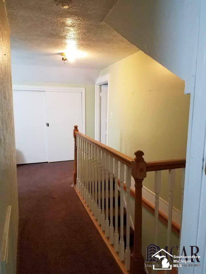 1651 East Rauch Road Erie, MI 48133 - Photo 6 of 15 Hall Way Upper Level