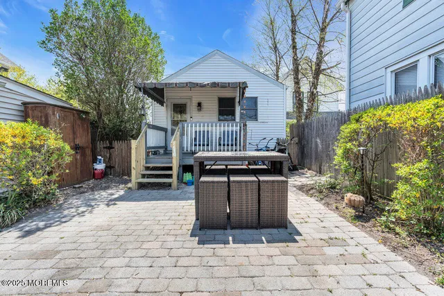 $1,800 | 503 1/2 Park Pl Avenue, Bradley Beach, NJ 07720