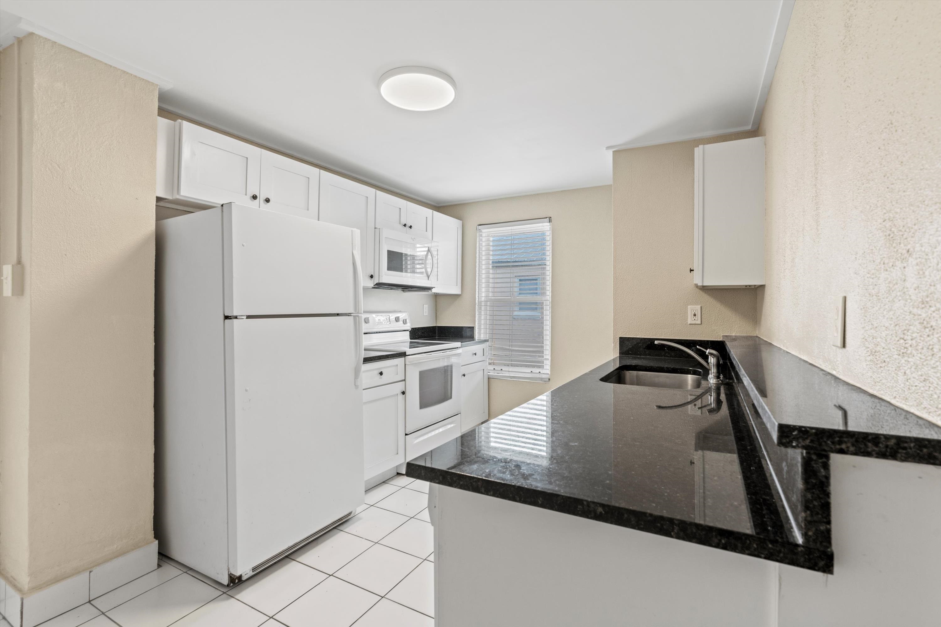 137 Riberia Street, Unit A St. Augustine, FL 32084 - Photo 7 of 25