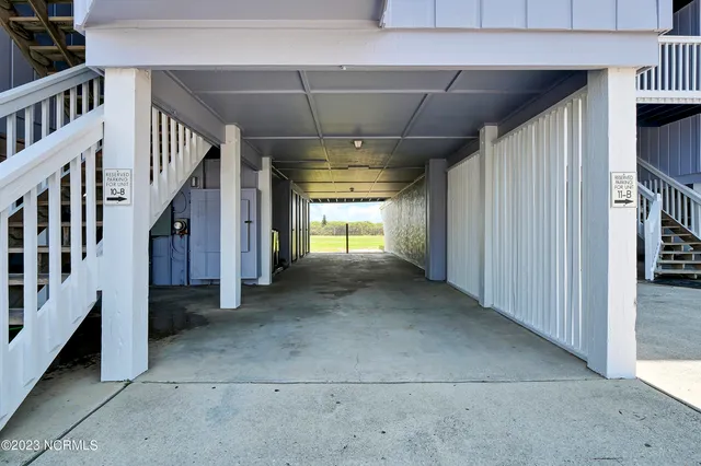 $1,700 | 1311 Lake Park Boulevard South, Unit 10B, Carolina Beach, NC 28428