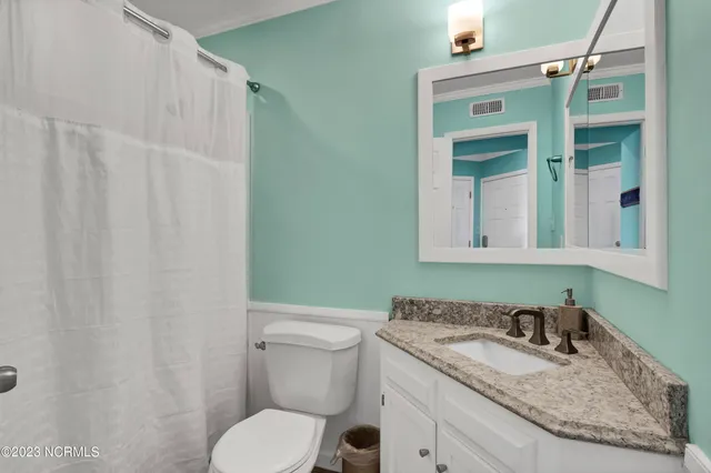 $1,700 | 1311 Lake Park Boulevard South, Unit 10B, Carolina Beach, NC 28428