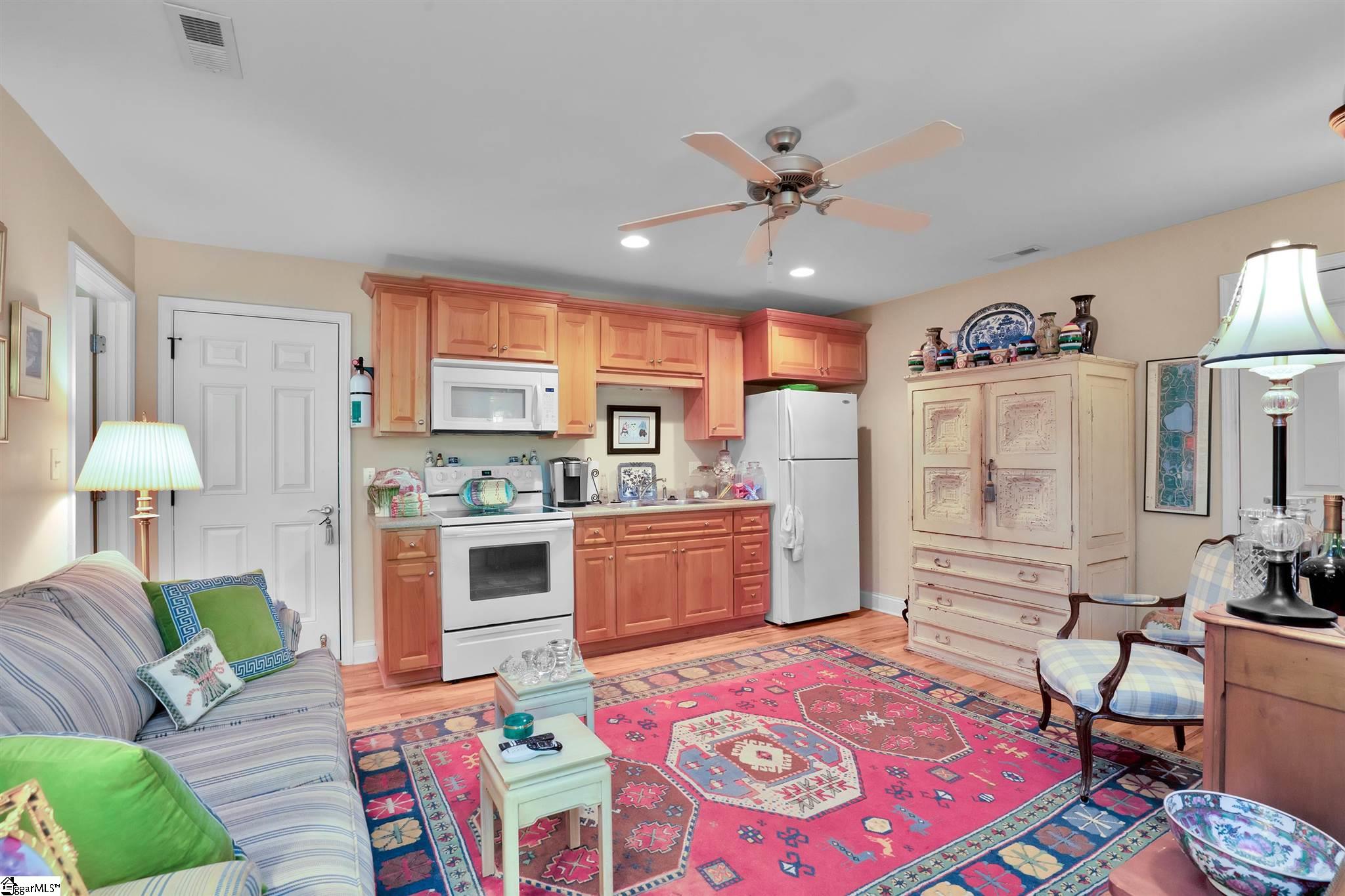 137 Edgecombe Road Spartanburg, SC 29307 - Photo 27 of 36