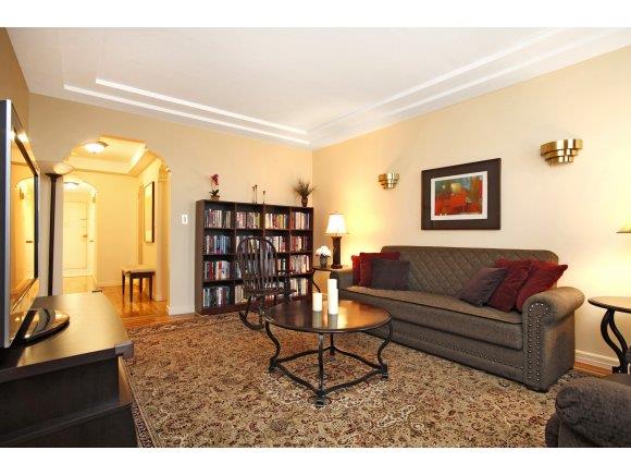 6702 Ridge Boulevard, Unit 2H Brooklyn, NY 11220 - Photo 3 of 12 Gallery Image 3