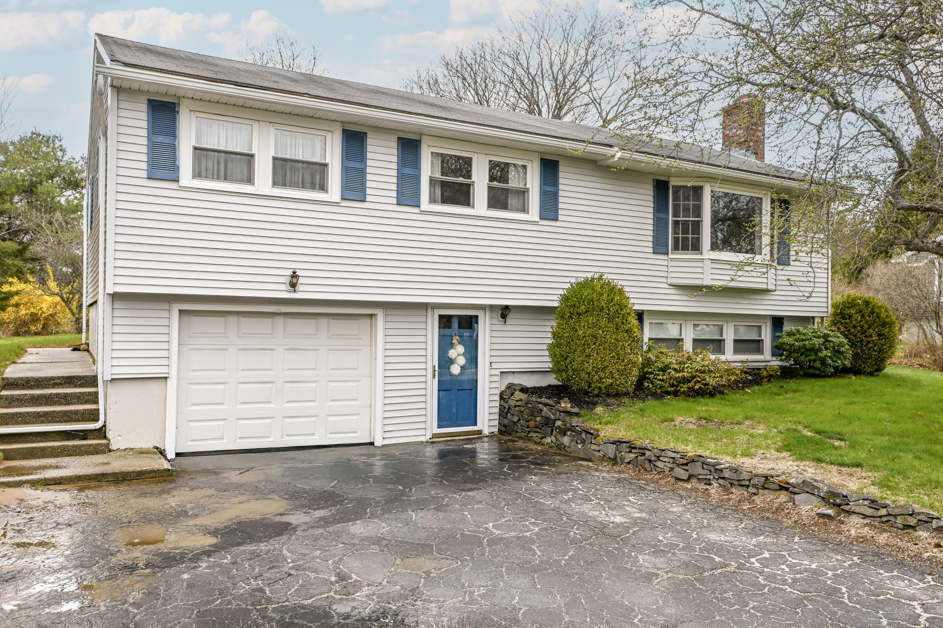 31 Vernon Road Cape Elizabeth, ME 04107 - Photo 1 of 66 31VernonRd-61