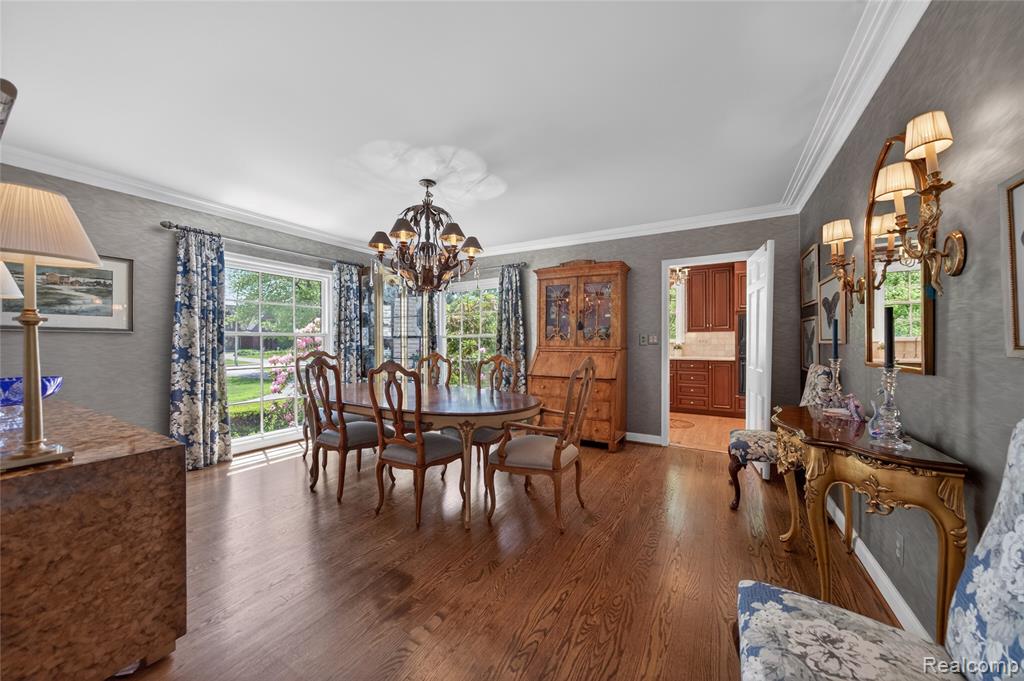66 Oxford Road Grosse Pointe, MI 48236 - Photo 18 of 52