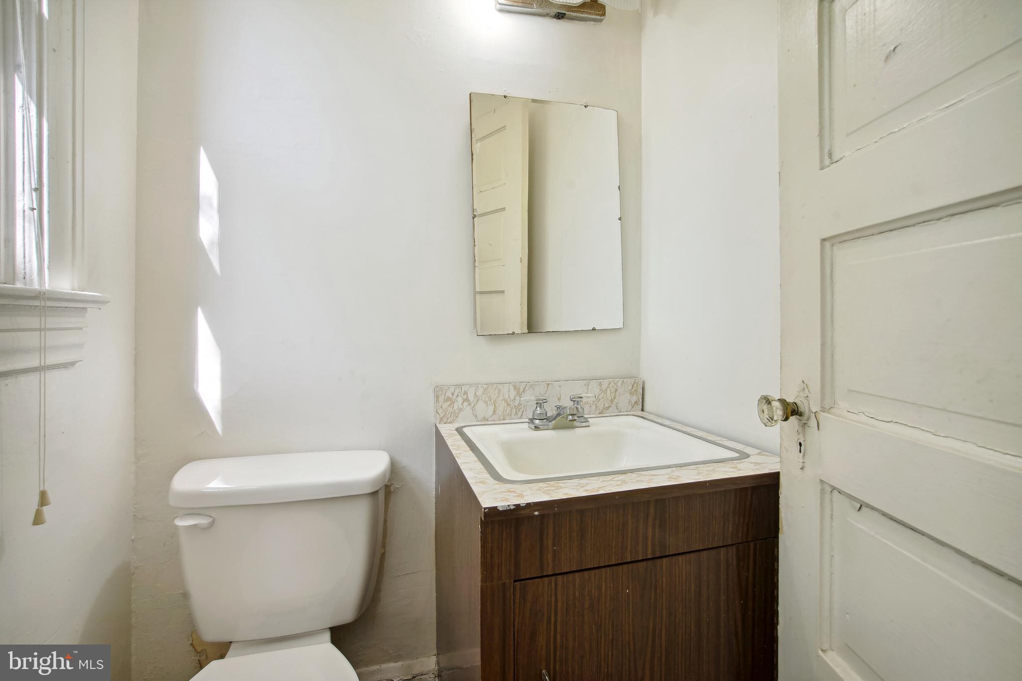 3202 Military Road Northwest Washington, DC 20015 - Photo 10 of 26 Half Bath