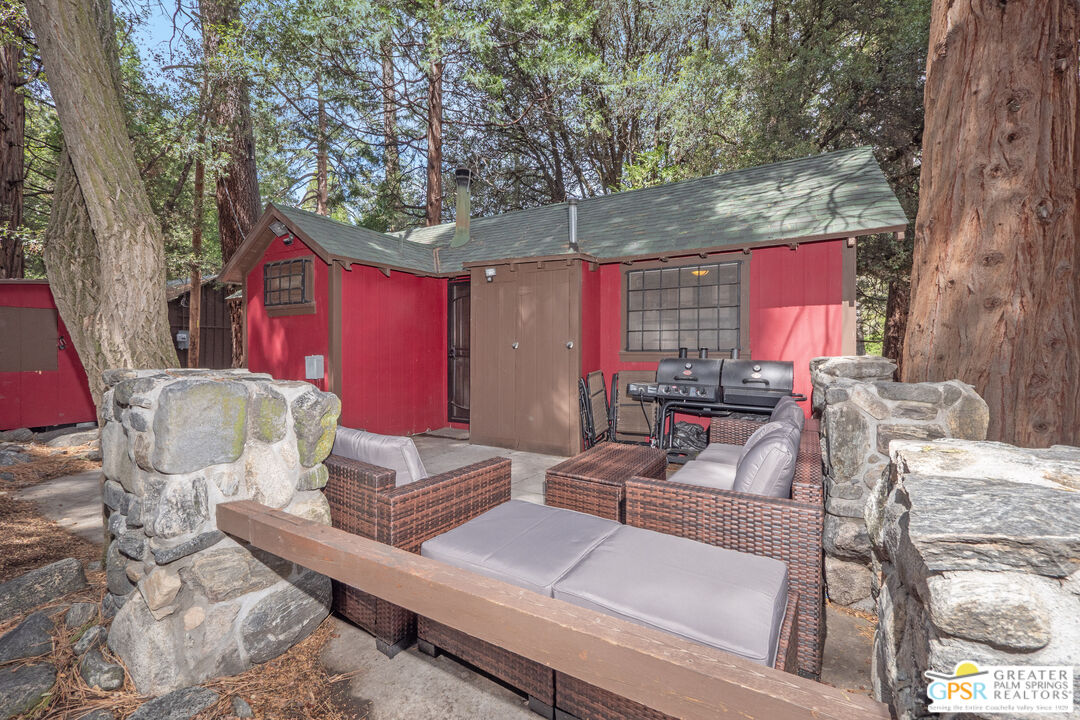 76 7 Oaks Road Angelus Oaks, CA 92305 - Photo 20 of 35 a view of outdoor space yard and patio