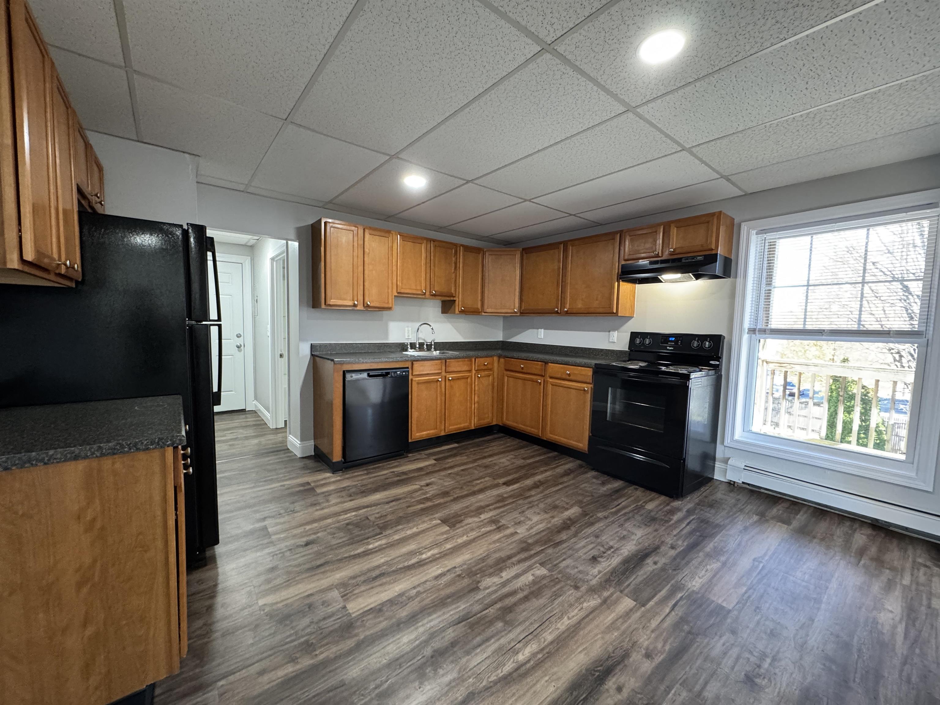 70 3rd Street, Unit 1 Manchester, NH 03102 - Photo 4 of 10