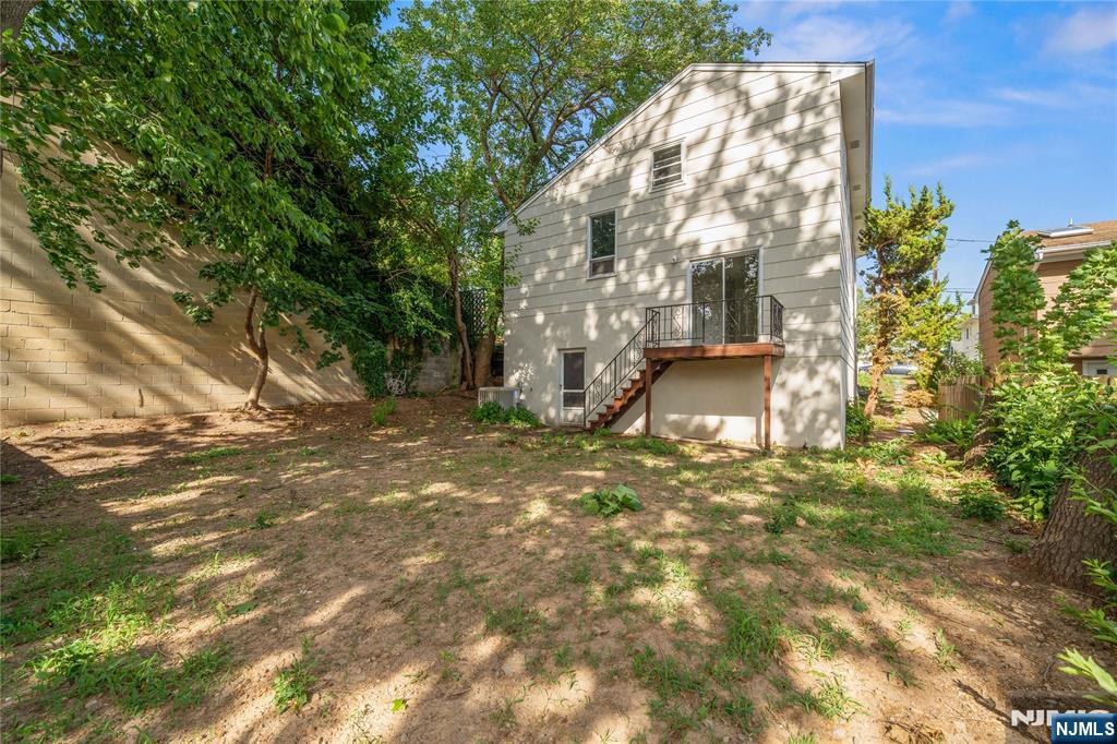 11 Hampton Place Nutley, NJ 07110 - Photo 46 of 46