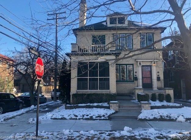 886 Nottingham Road, Unit 888 Grosse Pointe Park, MI 48230 - Photo 2 of 48
