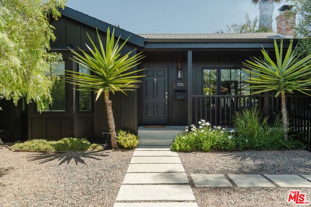 a view of a entryway door of the house