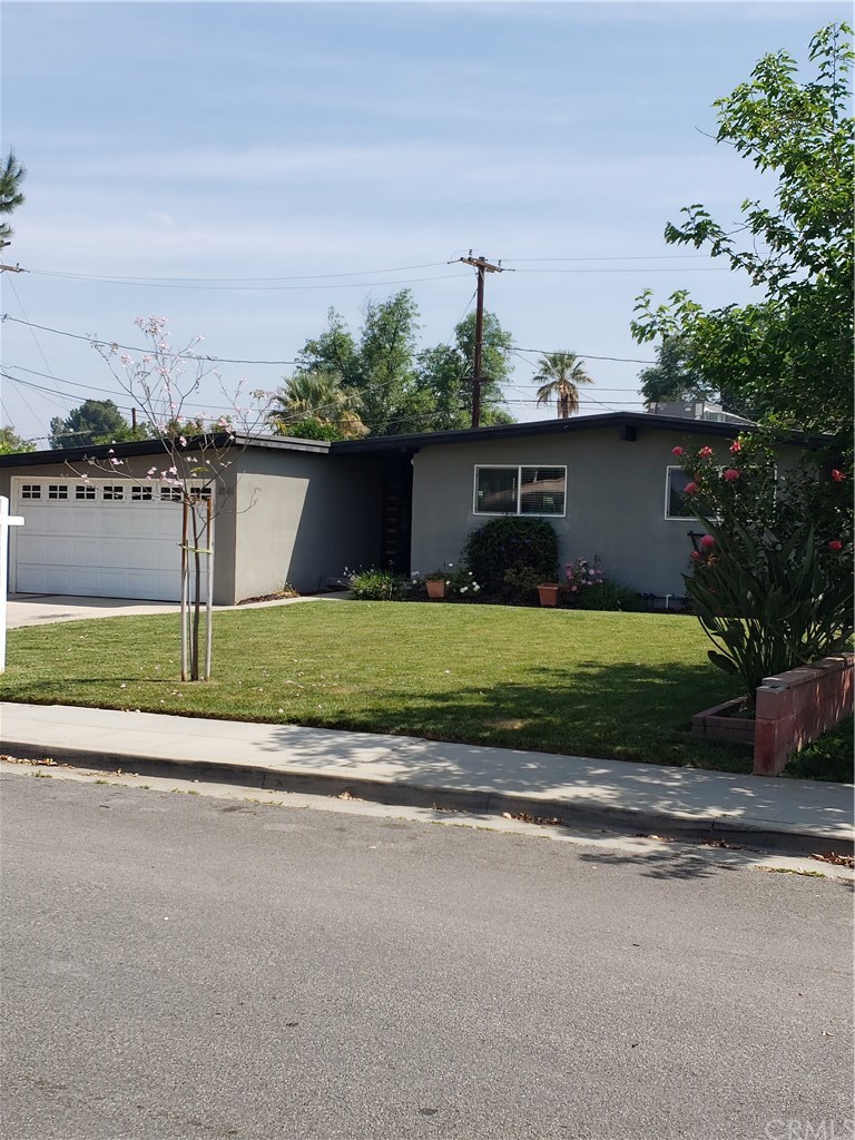 3561 Shelley Way Riverside, CA 92503 - Photo 1 of 1