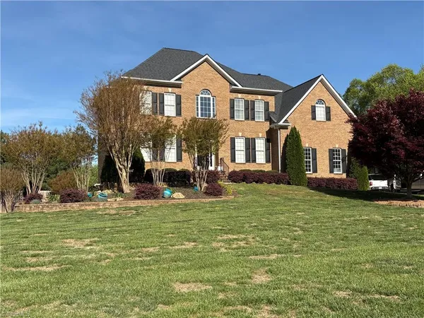 $865,000 | 6005 Lomond Drive, Summerfield, NC 27358