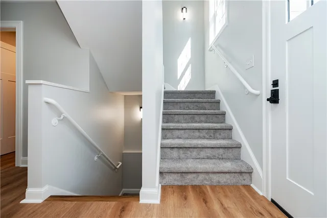 $574,900 | 345 Nausauket Road, Warwick, RI 02886