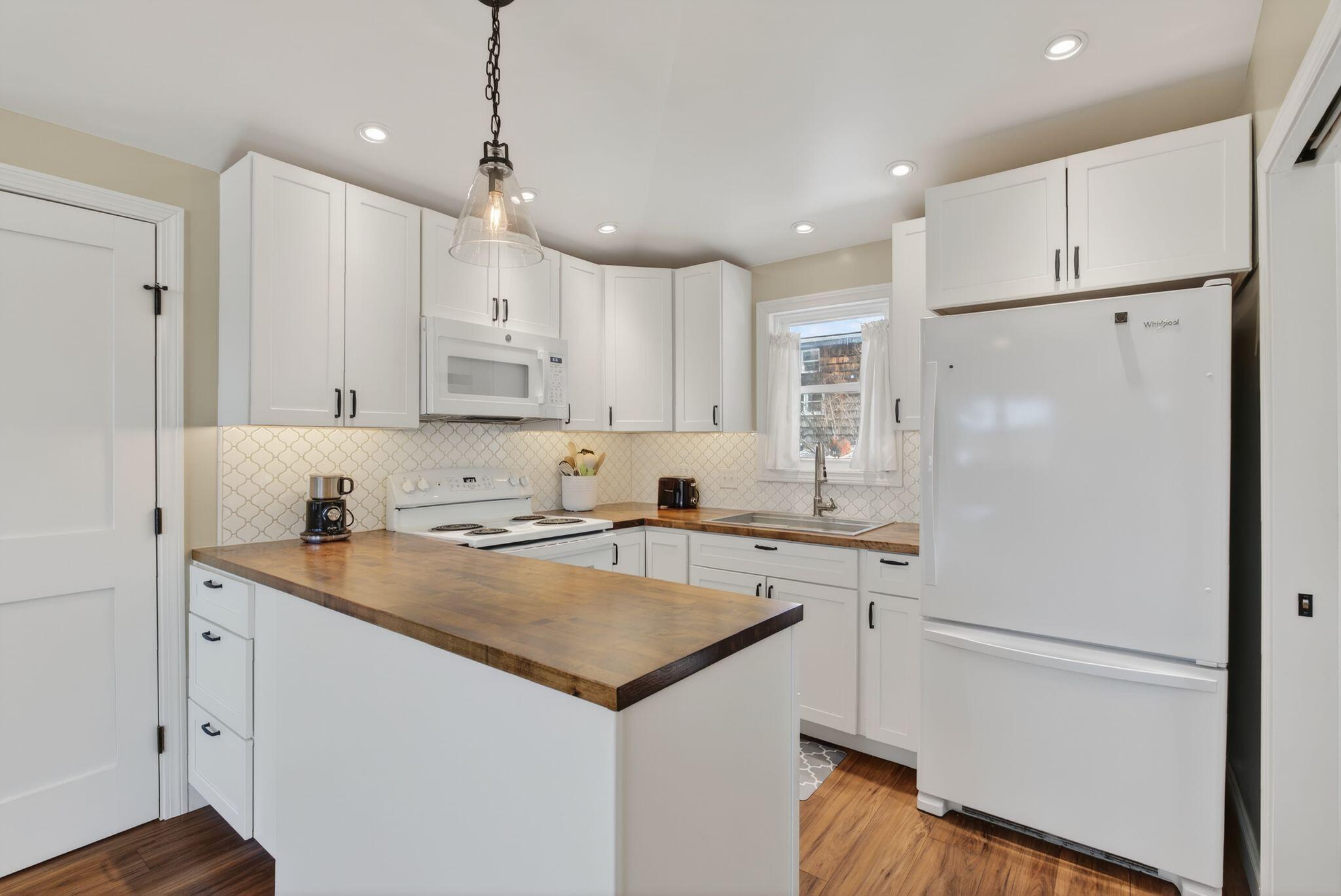 85-87 Taywood Road Auburn, ME 04210 - Photo 53 of 74 48_DSC05927