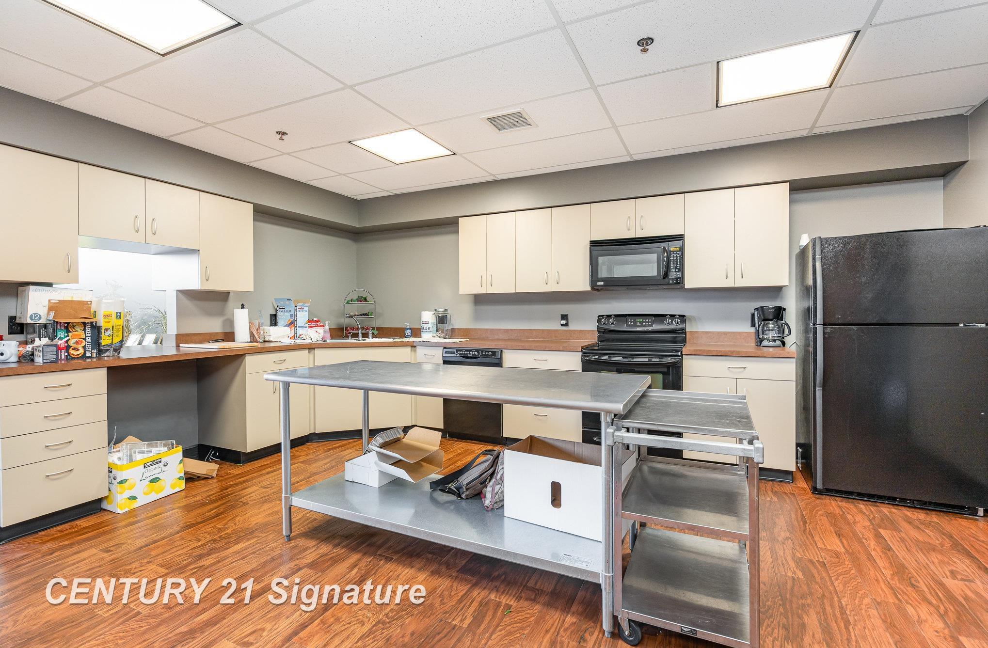 1111 North Water Street Bay City, MI 48708 - Photo 70 of 71 50213767-d2e33f55-8736-40b4-92e2-81a221324fe2.JPG
