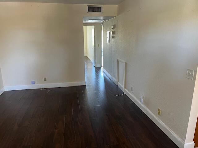 2048 Newcastle A, Unit 2048 Boca Raton, FL 33434 - Photo 5 of 18 LIVING ROOM AREA