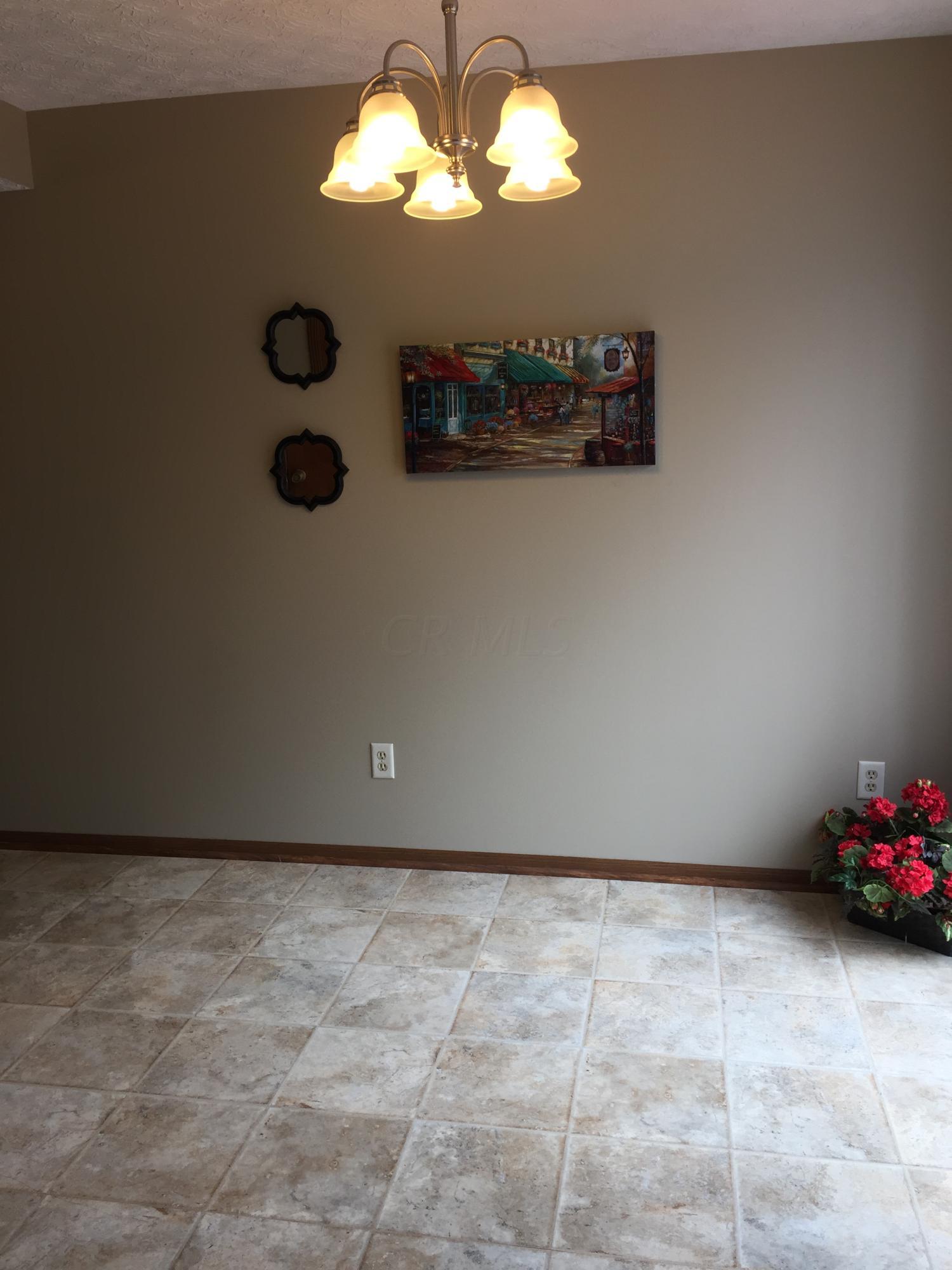 8197 Rochester Way, Unit 25B Westerville, OH 43081 - Photo 6 of 22