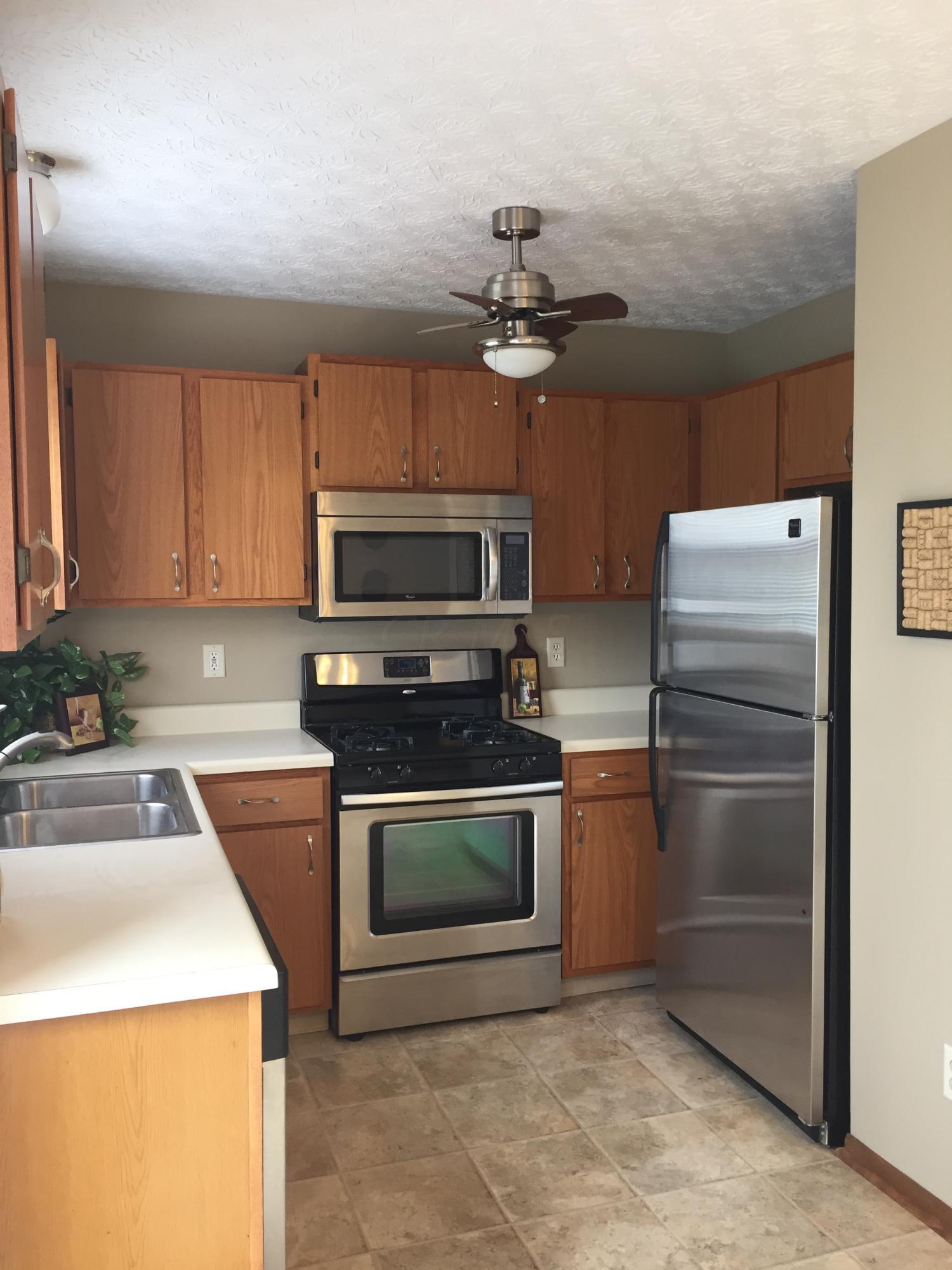 8197 Rochester Way, Unit 25B Westerville, OH 43081 - Photo 8 of 22