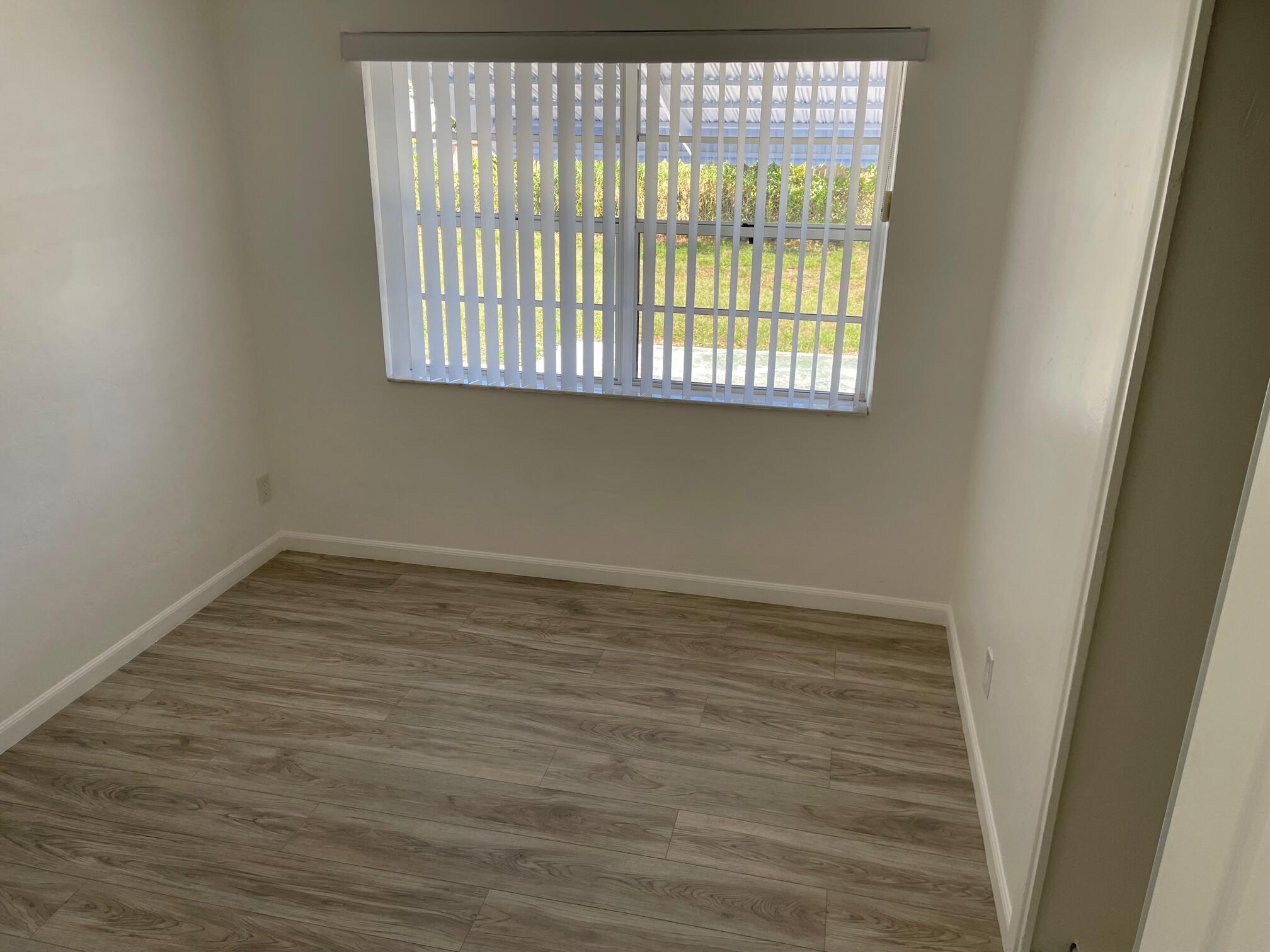 2336 Par Road West Palm Beach, FL 33409 - Photo 19 of 24 Bedroom 2