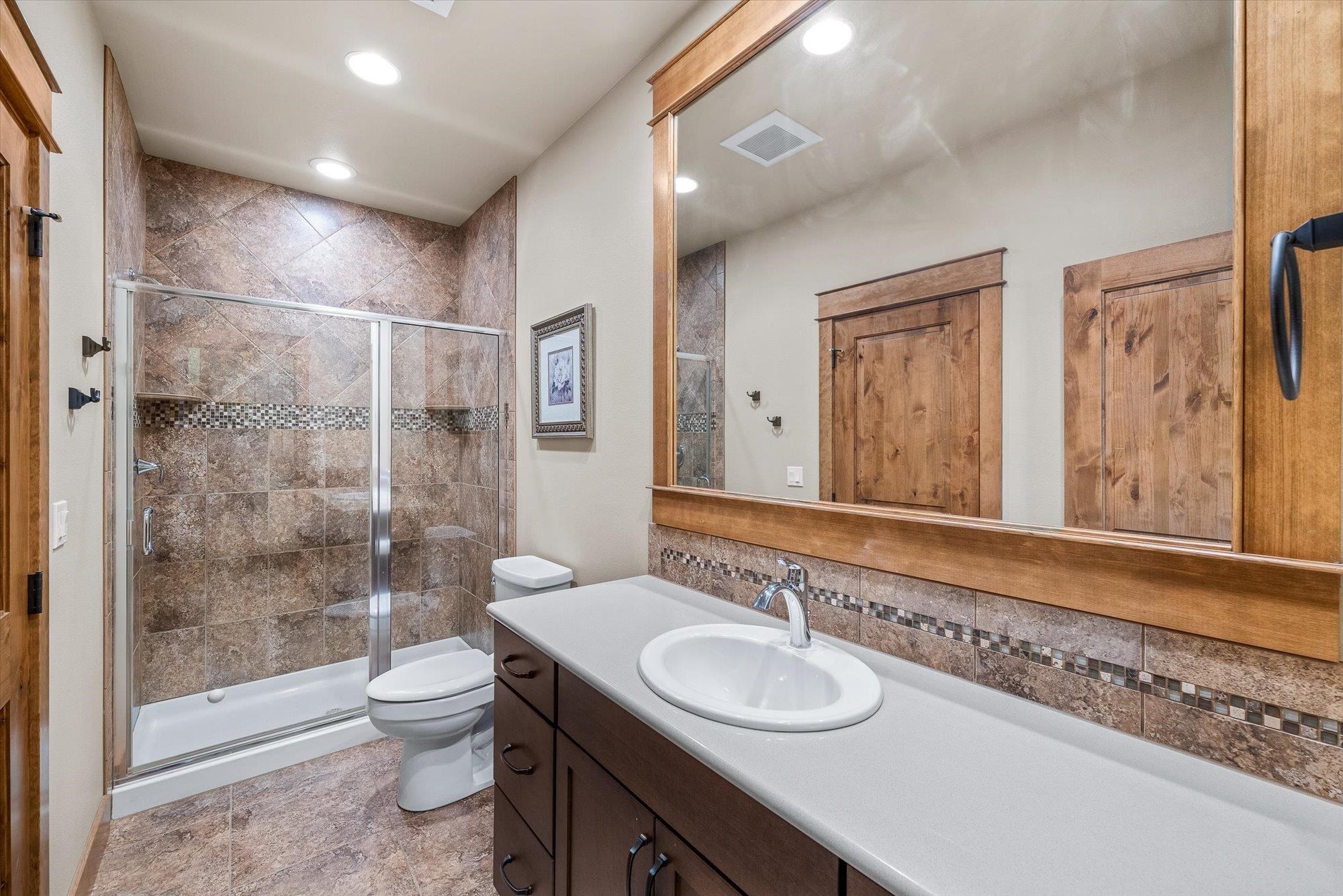 14021 East Nelson Road Elk, WA 99009 - Photo 21 of 50