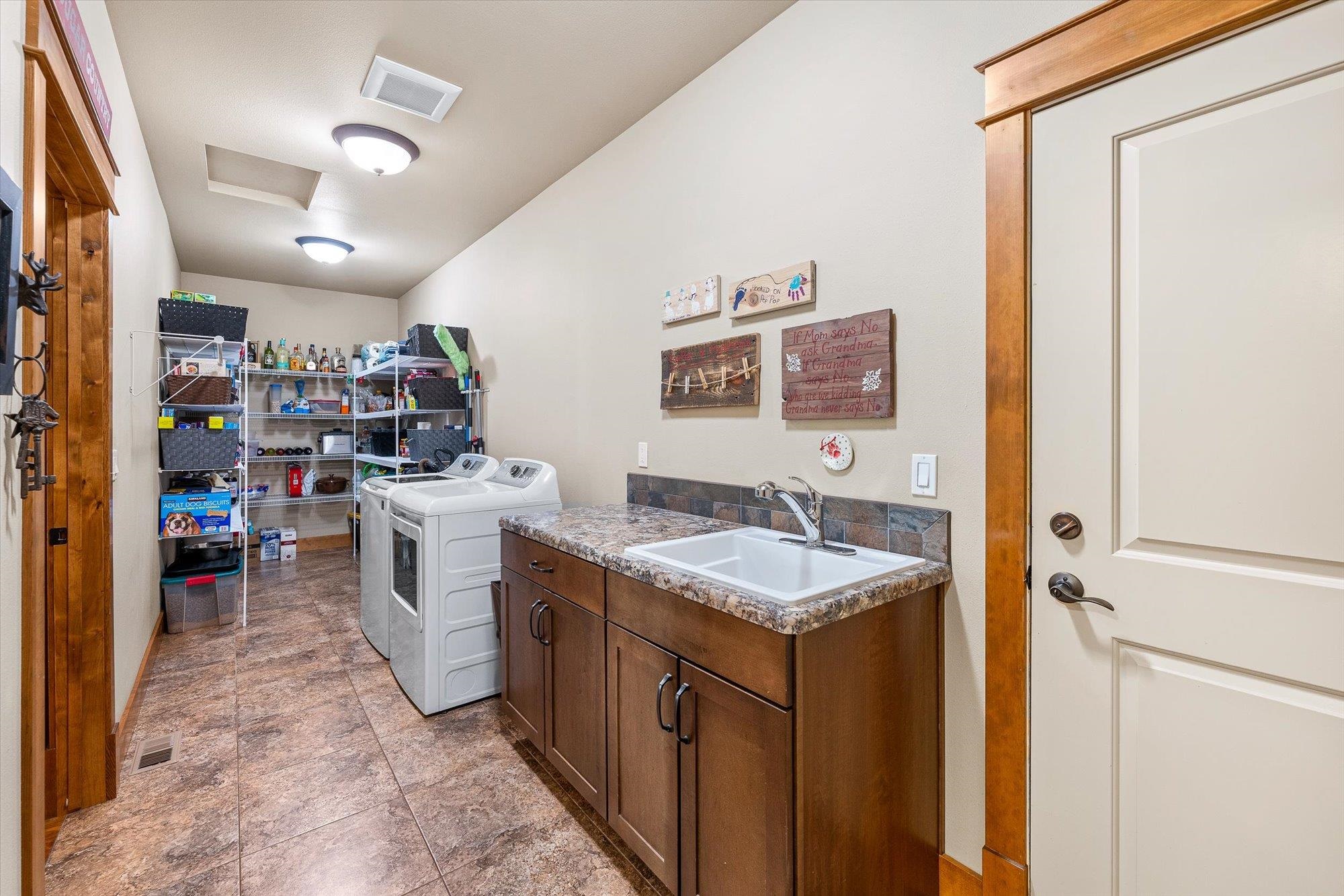 14021 East Nelson Road Elk, WA 99009 - Photo 29 of 50