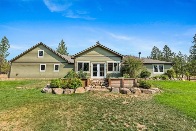 $1,100,000 | 14021 East Nelson Road, Elk, WA 99009