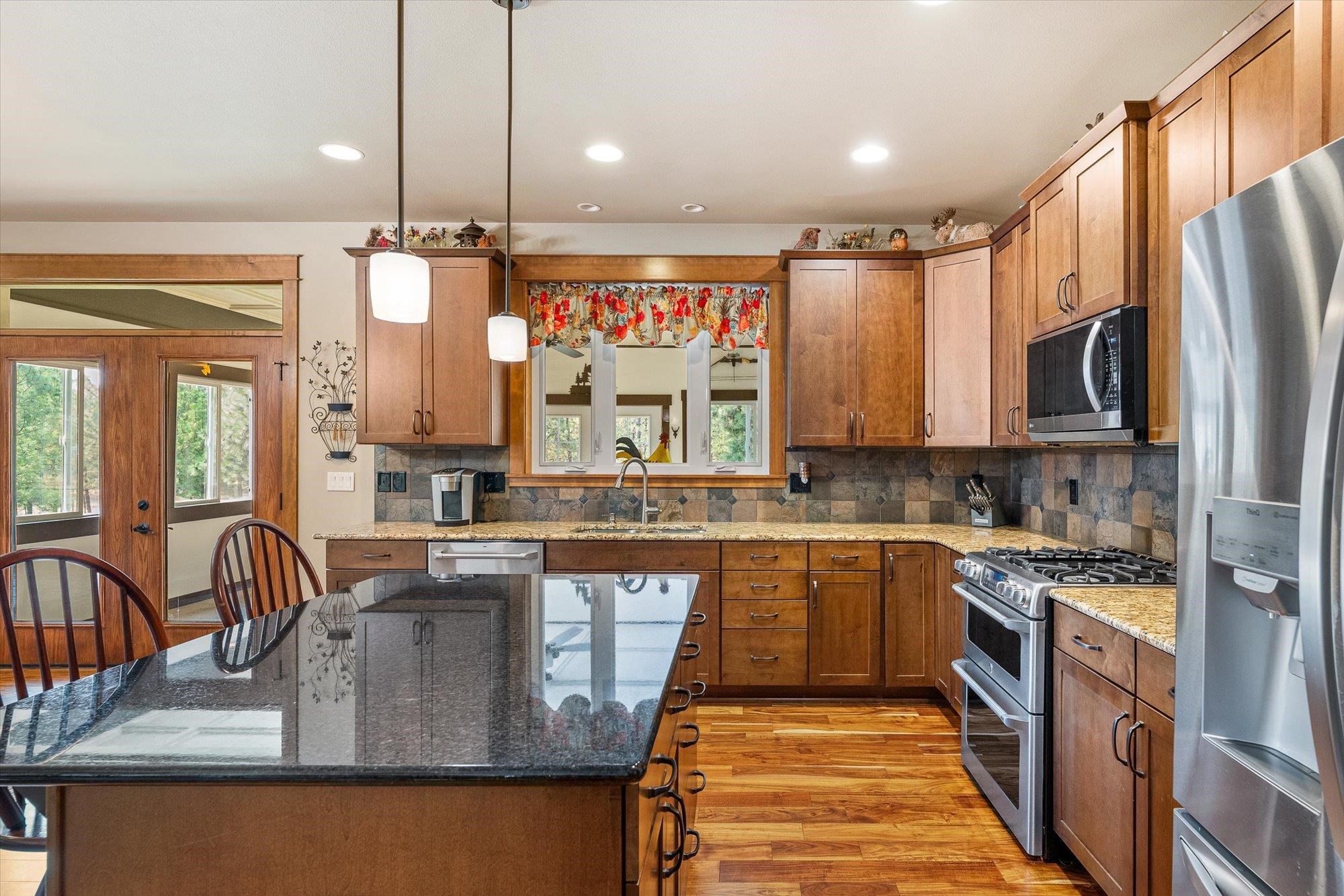 14021 East Nelson Road Elk, WA 99009 - Photo 10 of 50