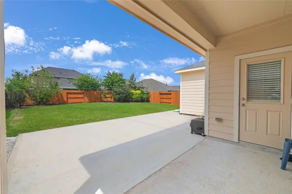 $3,500 | 19430 Canter Field Court, Tomball, TX 77377