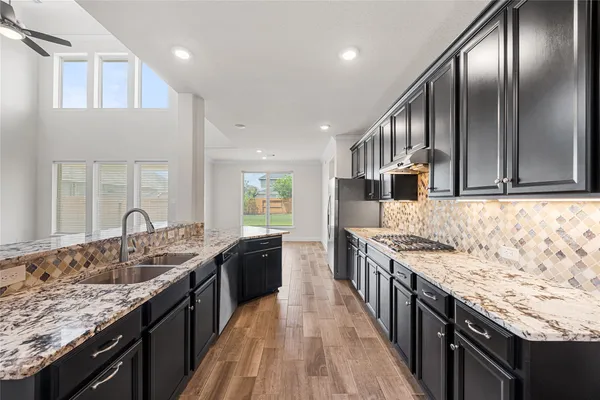 $3,500 | 19430 Canter Field Court, Tomball, TX 77377