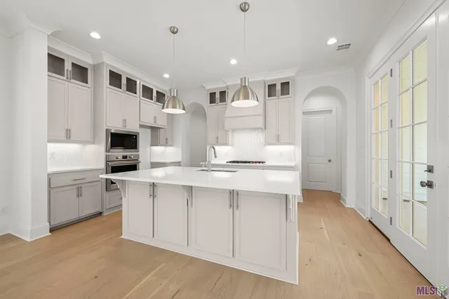 $713,384 | 1726 Rue De Grand, Baton Rouge, LA 70808