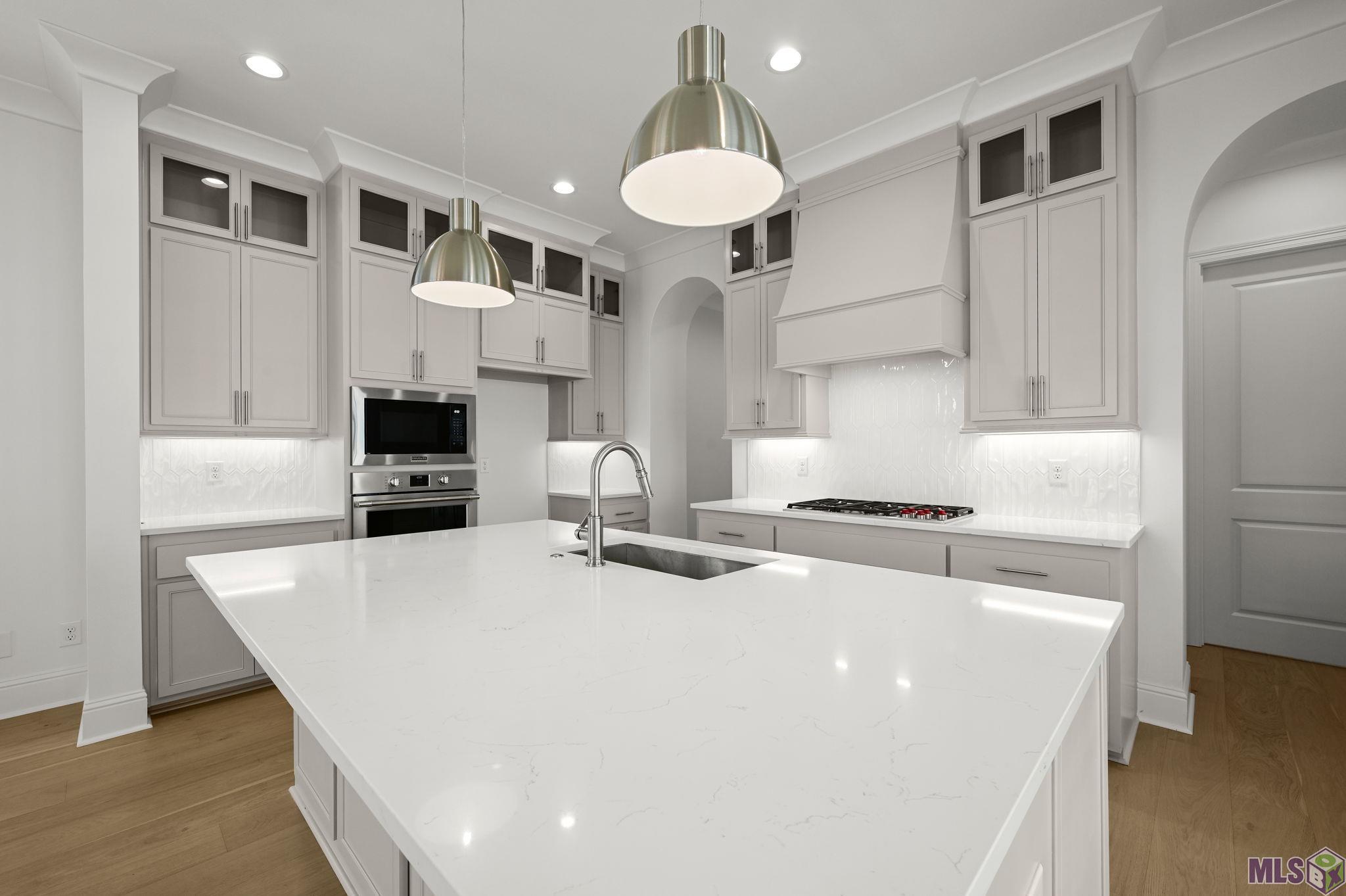 1726 Rue De Grand Baton Rouge, LA 70808 - Photo 9 of 40