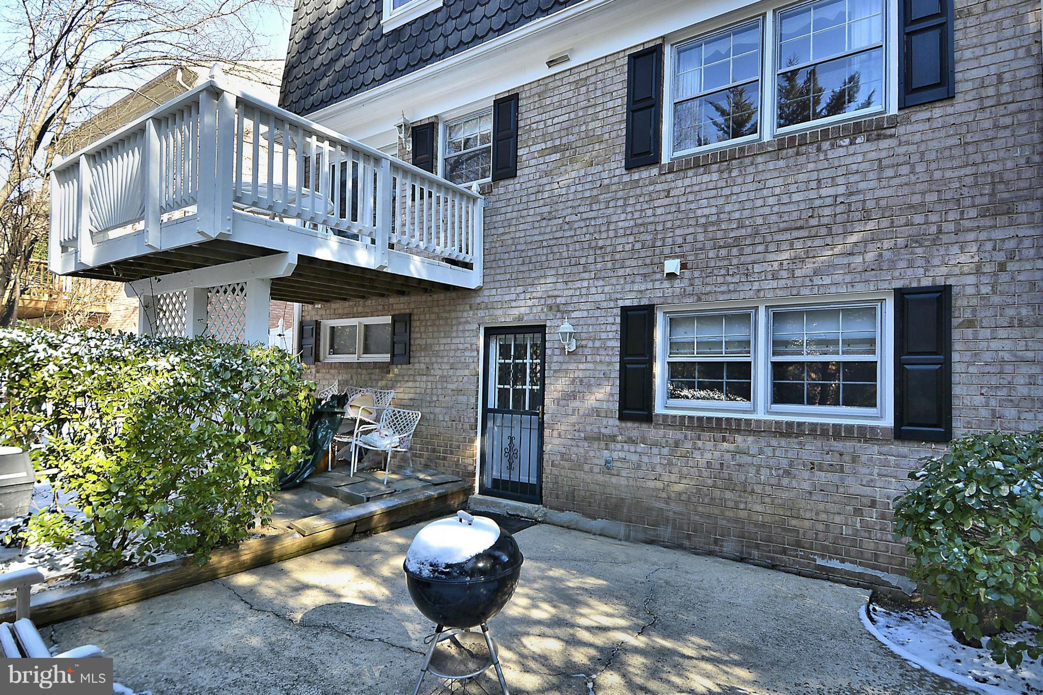 1218 Colonial Road McLean, VA 22101 - Photo 20 of 21 Exterior (Rear)
