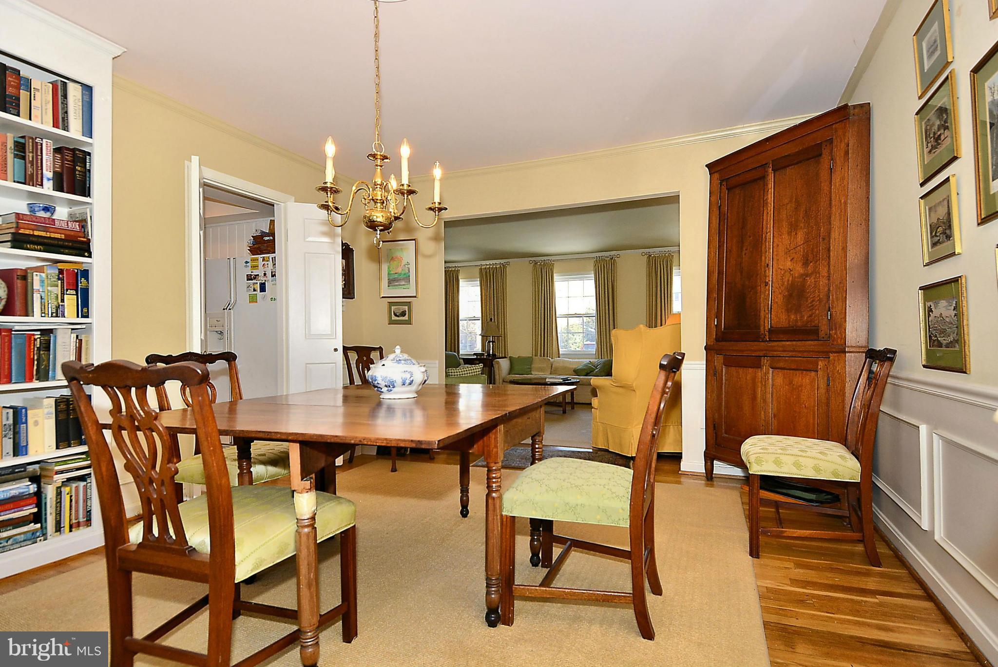 1218 Colonial Road McLean, VA 22101 - Photo 4 of 21 Dining Room
