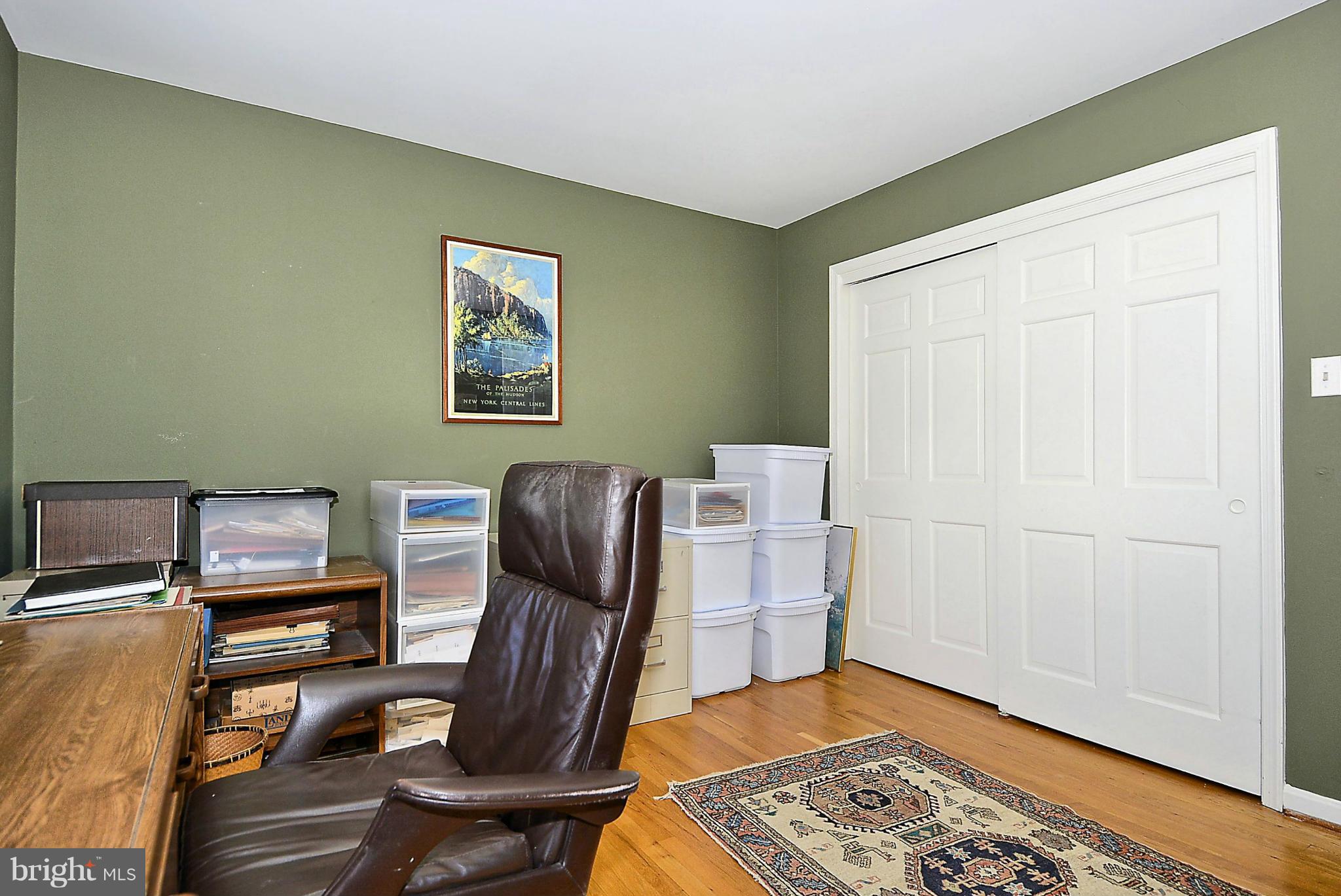 1218 Colonial Road McLean, VA 22101 - Photo 9 of 21 Bedroom