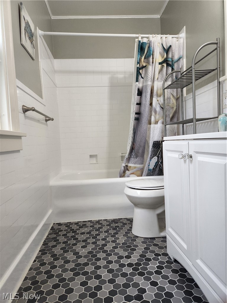 1668 Maple Road Cleveland Heights, OH 44121 - Photo 10 of 20