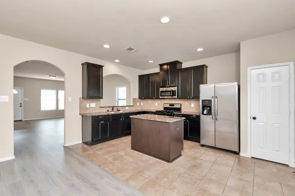 $2,350 | 5635 Round Robin Drive, Katy, TX 77449
