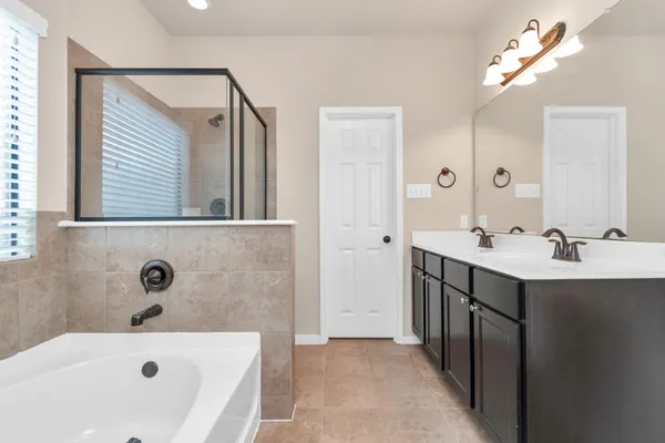 $2,350 | 5635 Round Robin Drive, Katy, TX 77449
