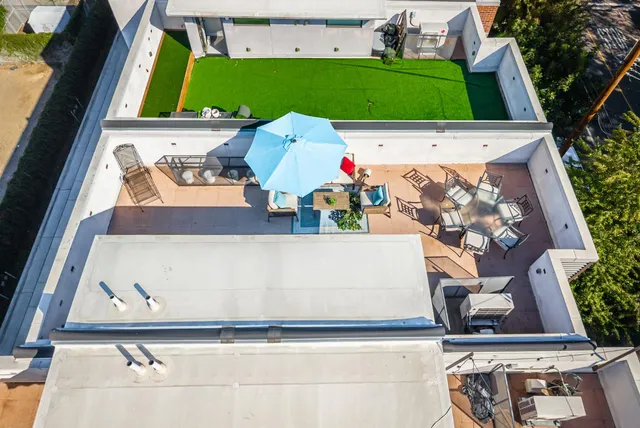 $935,000 | 1608 20th Street, Sacramento, CA 95811