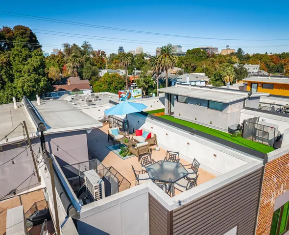 $935,000 | 1608 20th Street, Sacramento, CA 95811