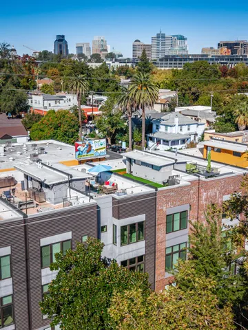 $935,000 | 1608 20th Street, Sacramento, CA 95811