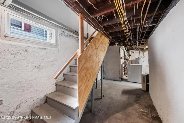 $249,900 | 97 Myers Street, Forty Fort, PA 18704